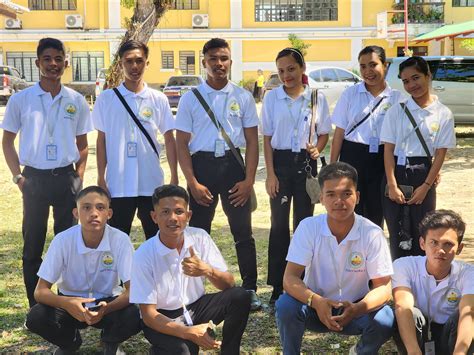 deped regional office 6 photos|DepEd SDO Roxas City ‘Project Pagtatap’ opens doors to education.